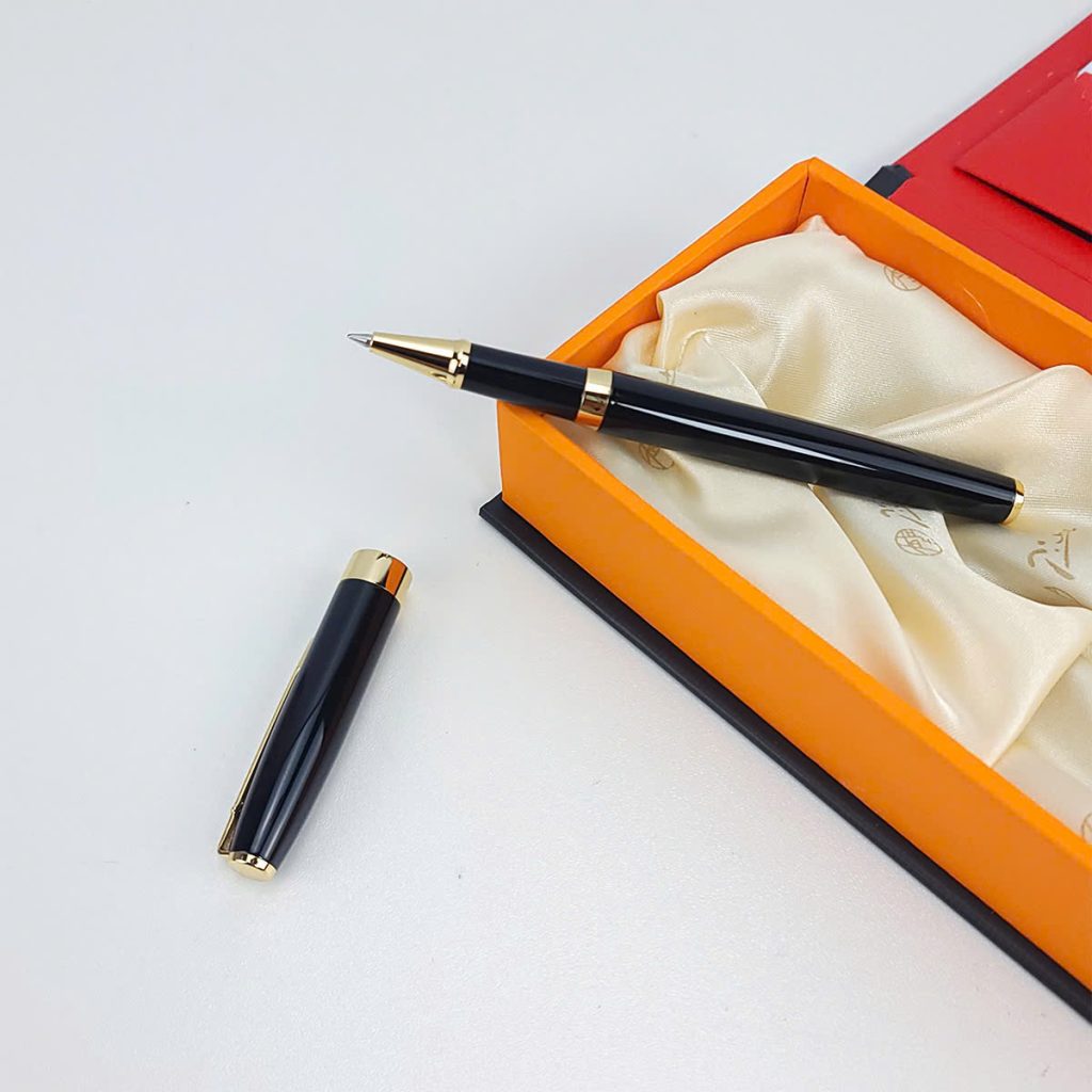 but ky picasso ps717 qua tang khach hang khac ten 7